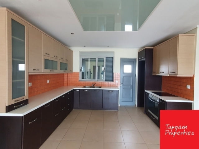 (Προς Πώληση) Κατοικία Μεζονέτα || Ν. Κορινθίας/Άσσος-Λέχαιο - 185 τ.μ, 4 Υ/Δ, 250.000€ 